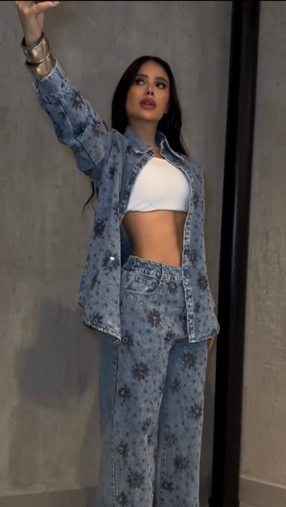 Conjunto Jeans Bordado Shine