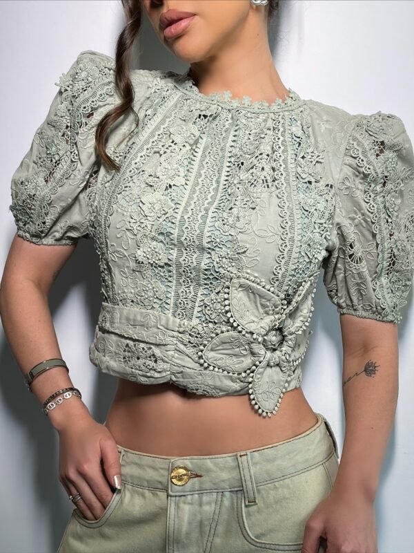 Cropped Laise Manga Bufante com Cinto Verde Menta