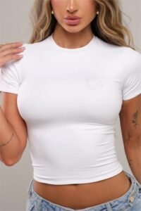 Blusa Cropped Manga Curta Básica Izzy