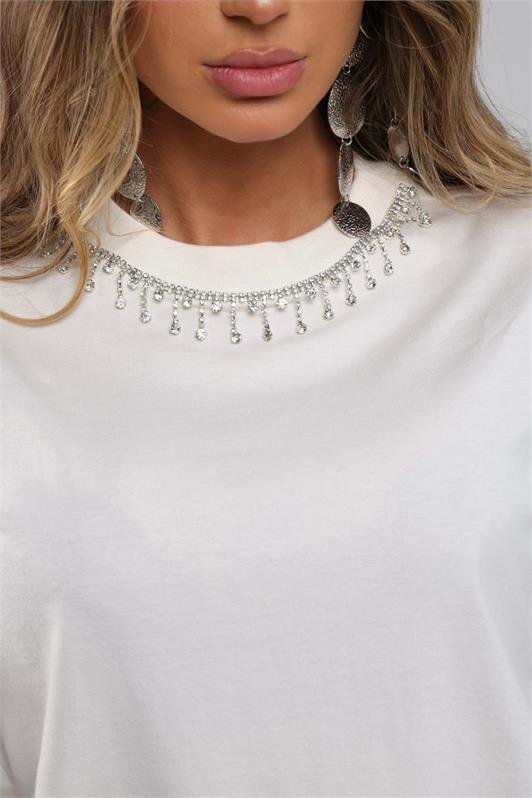 Blusa T-Shirt Oversized com Pedraria