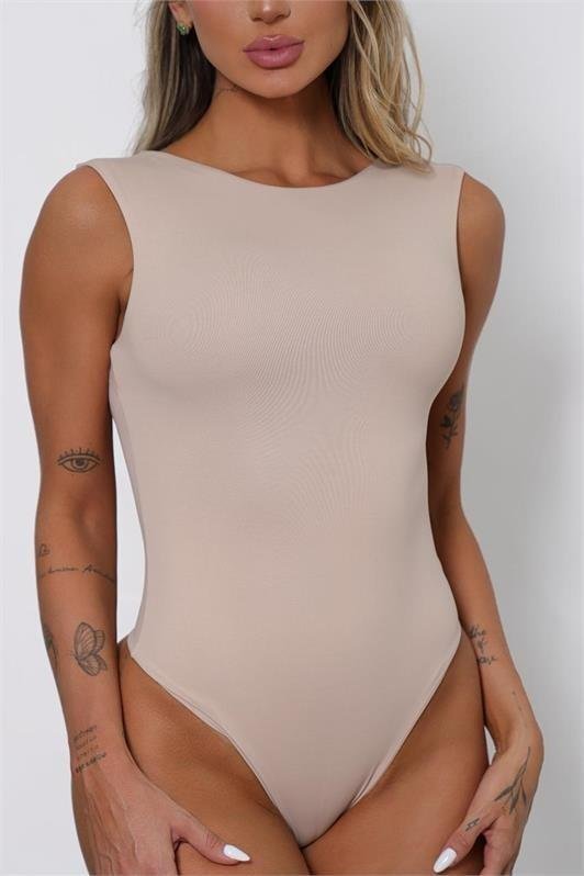 Body Regata Decote Canoa Cavado Meg