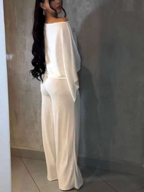 Conjunto Pantalona com Blusa Elegante