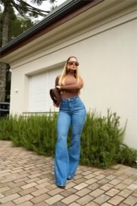 Calca Flare Jeans Medio