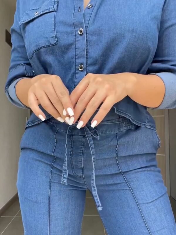 Conjunto Jeans Calça e Jaquetinha