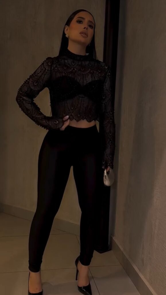 Blusa Pérolas Black