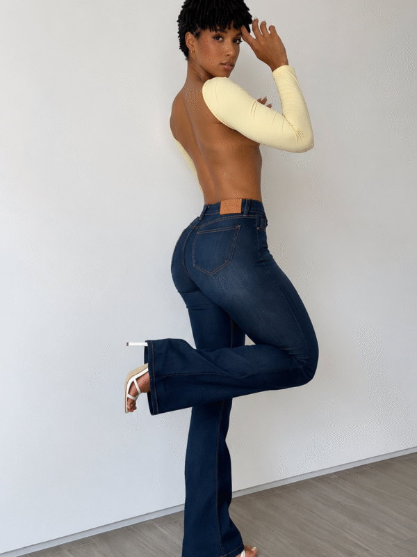 Calça Modeladora Flare Poderosa